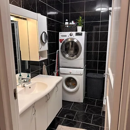 Naer Sentrum Апартаменти